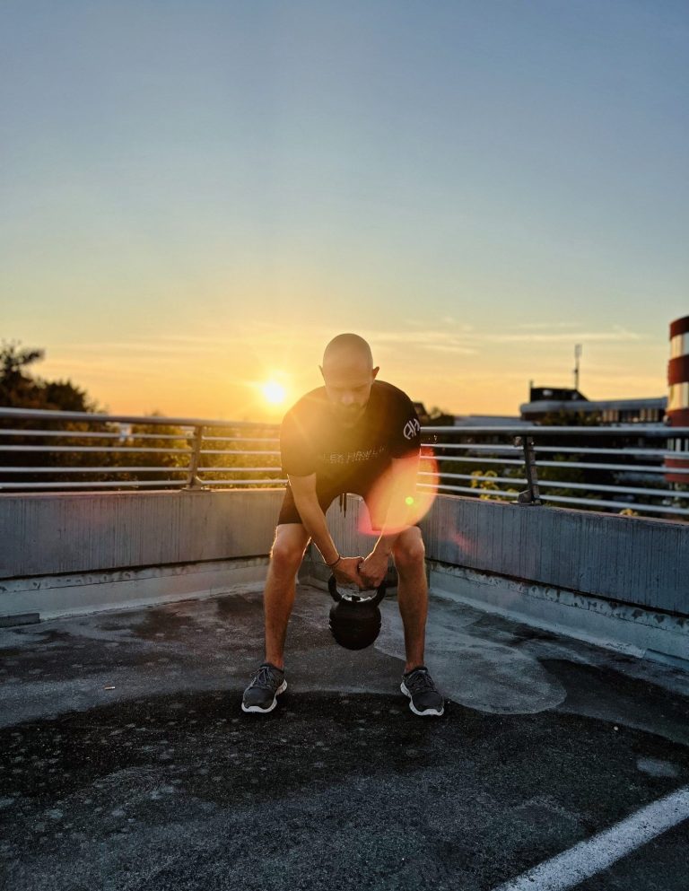 Mobiles Personal Training im Landkreis München: Alex Hawlik bringt das Equipment mit